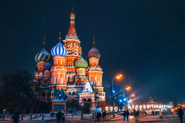 saint-basil-s-cathedral-red-square-moscow-russia-night-winter 1 (1)